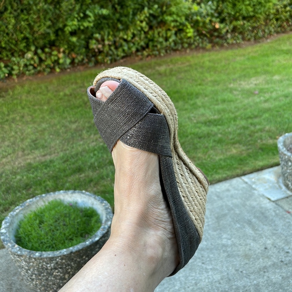 Tory Burch Filipa Espadrille Wedge Heel metallic size 8.5 - Picture 10 of 10